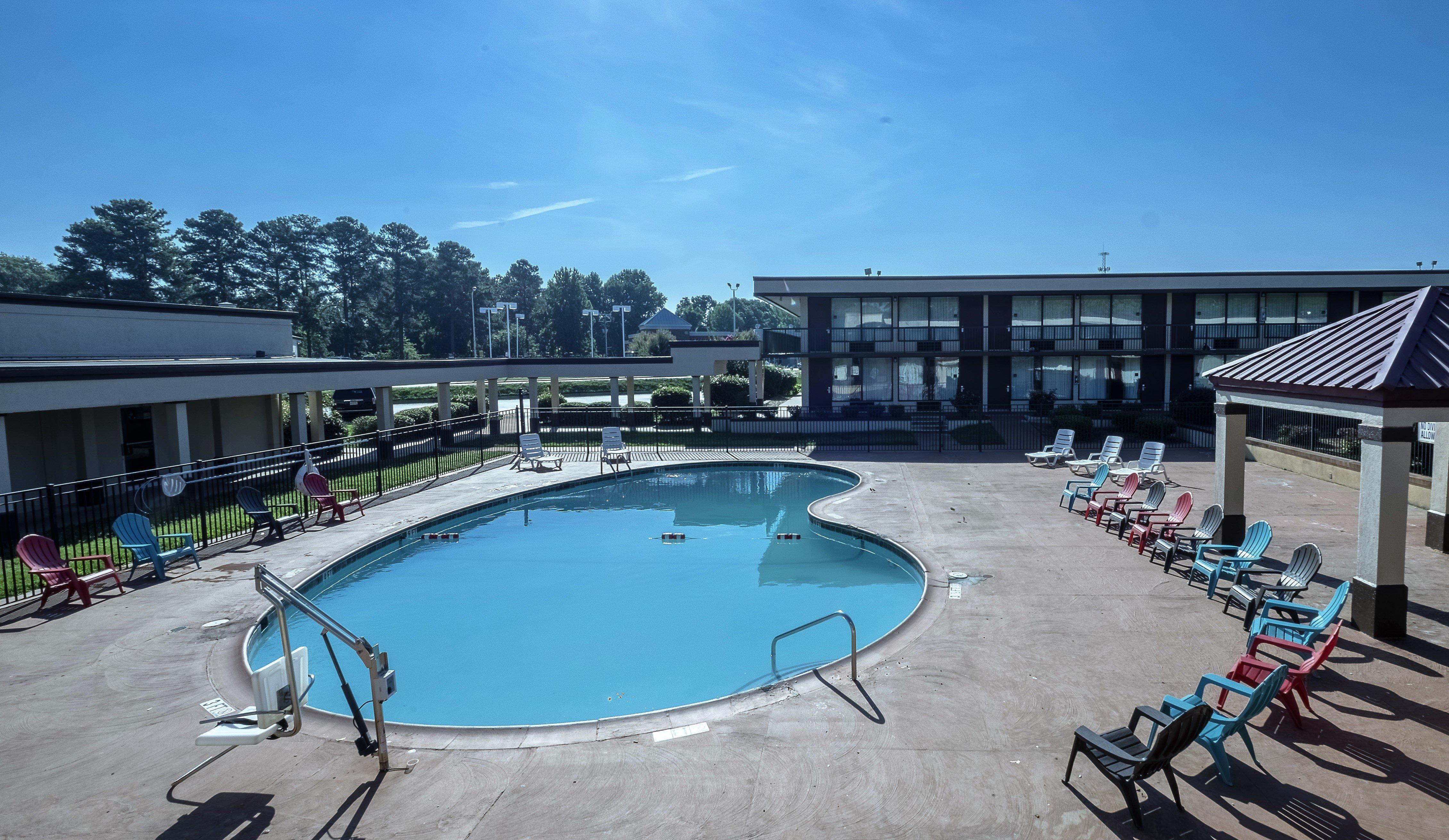 Horizon Inn & Suites Anderson Exteriör bild